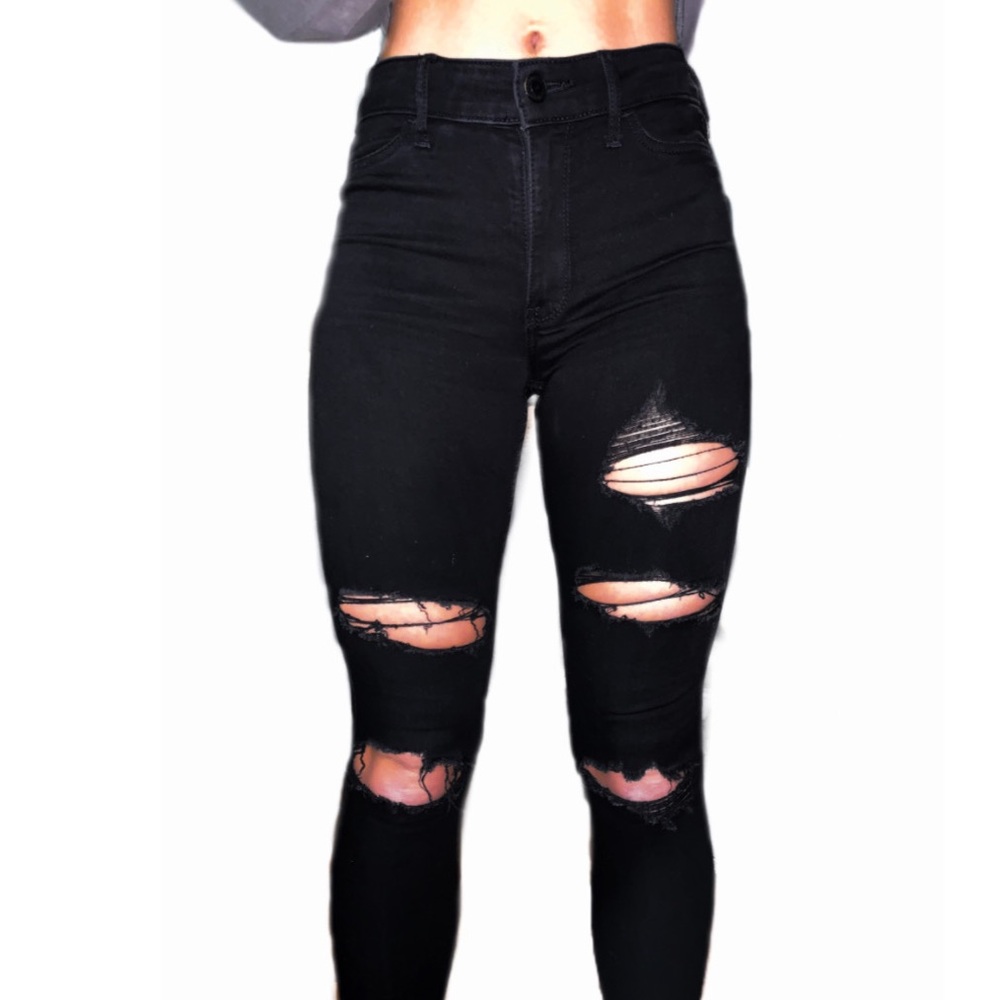 Hollister Black Ripped/Destroyed Jeans (00/23)